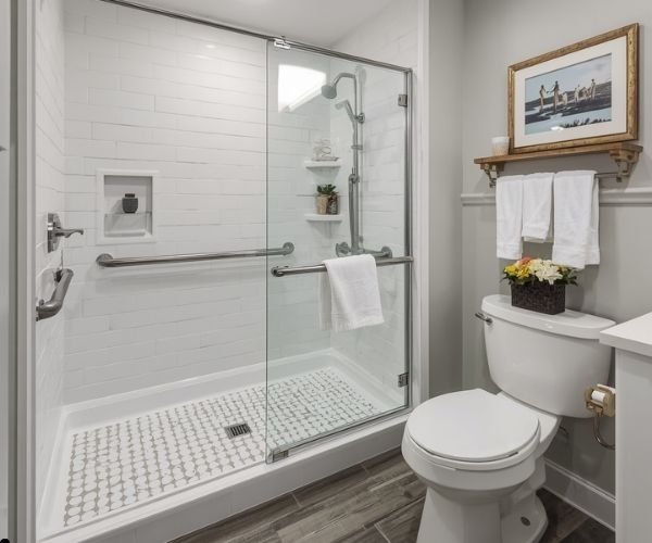 Safe Bathroom Remodeling Solutions for Elderly Homeowners